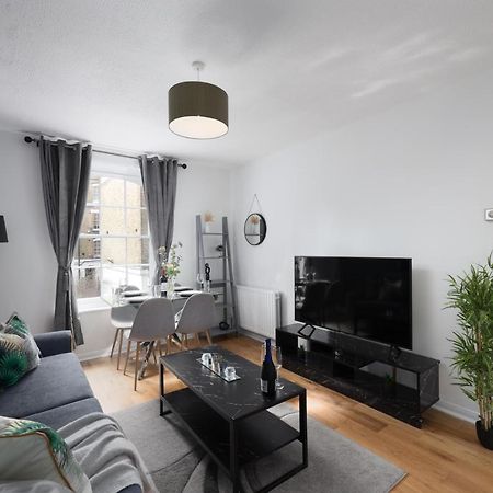 Modern One Bedroom Apartment Next To Old Street Лондон Экстерьер фото